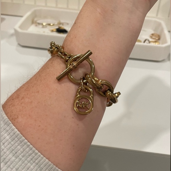 Michael Kors Bracelet - Picture 2 of 3